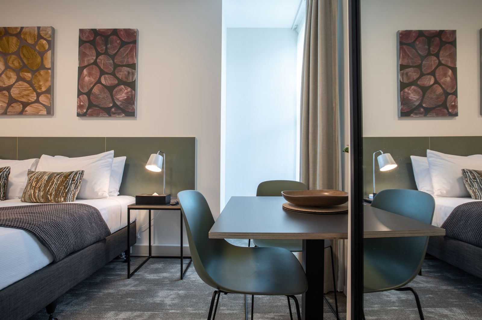 deluxe king studio apartment 6