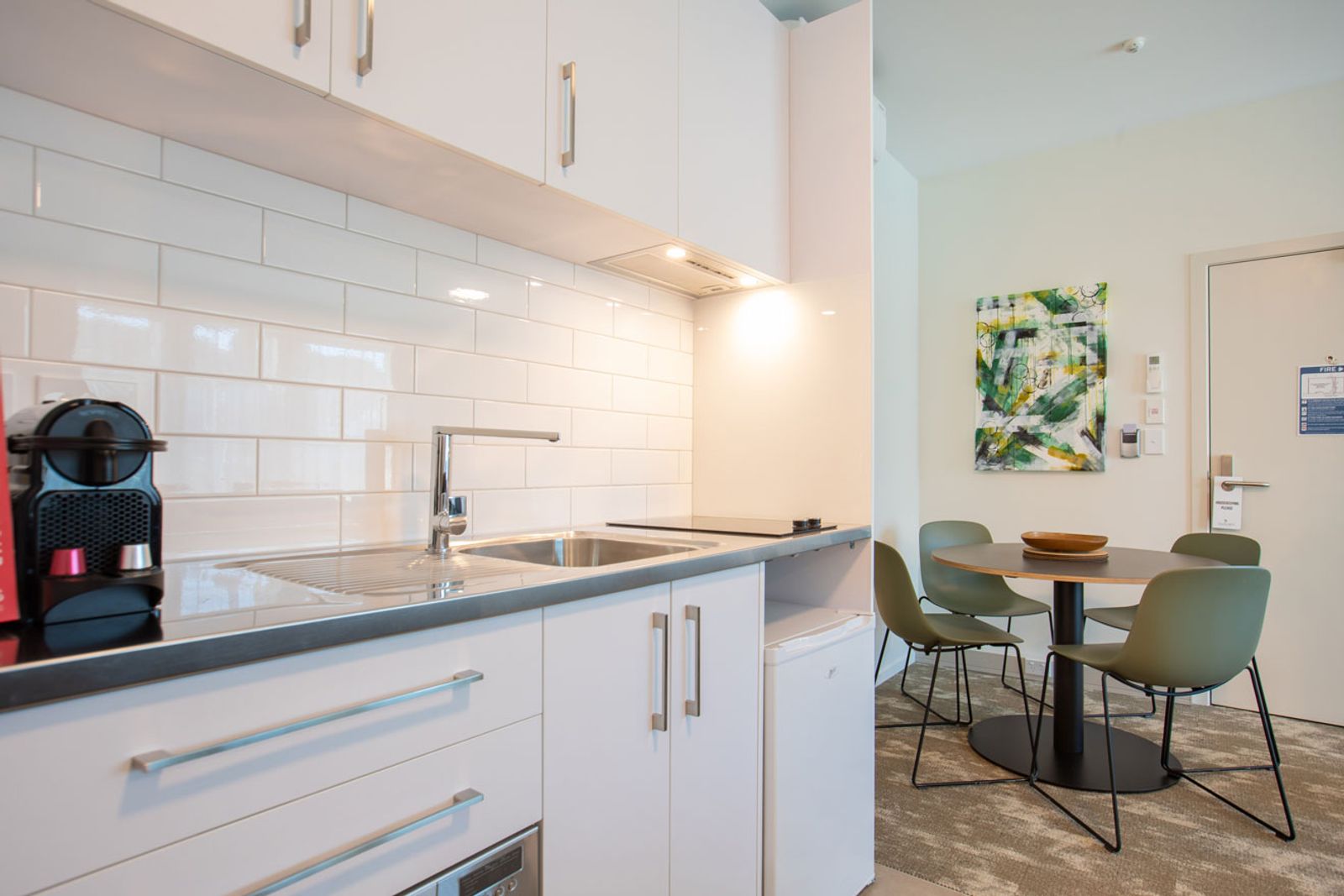executive studio king apartment 3